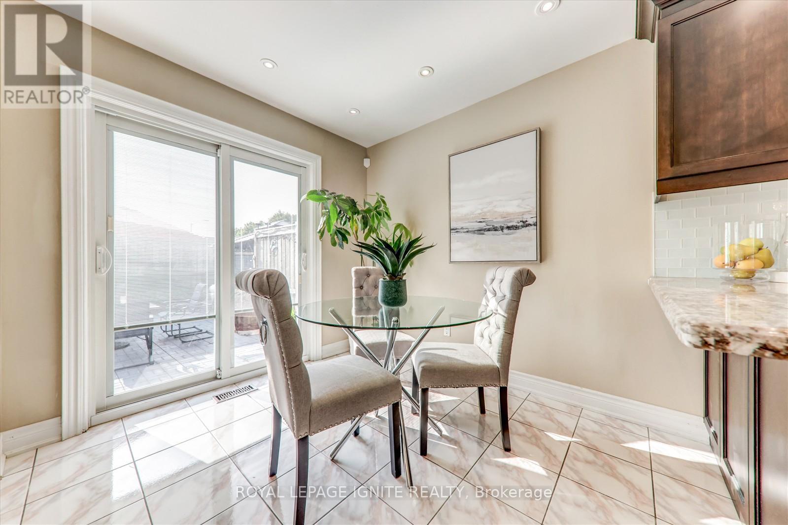 11 Magnum Way, Toronto, Ontario  M1C 5C3 - Photo 8 - E12426412