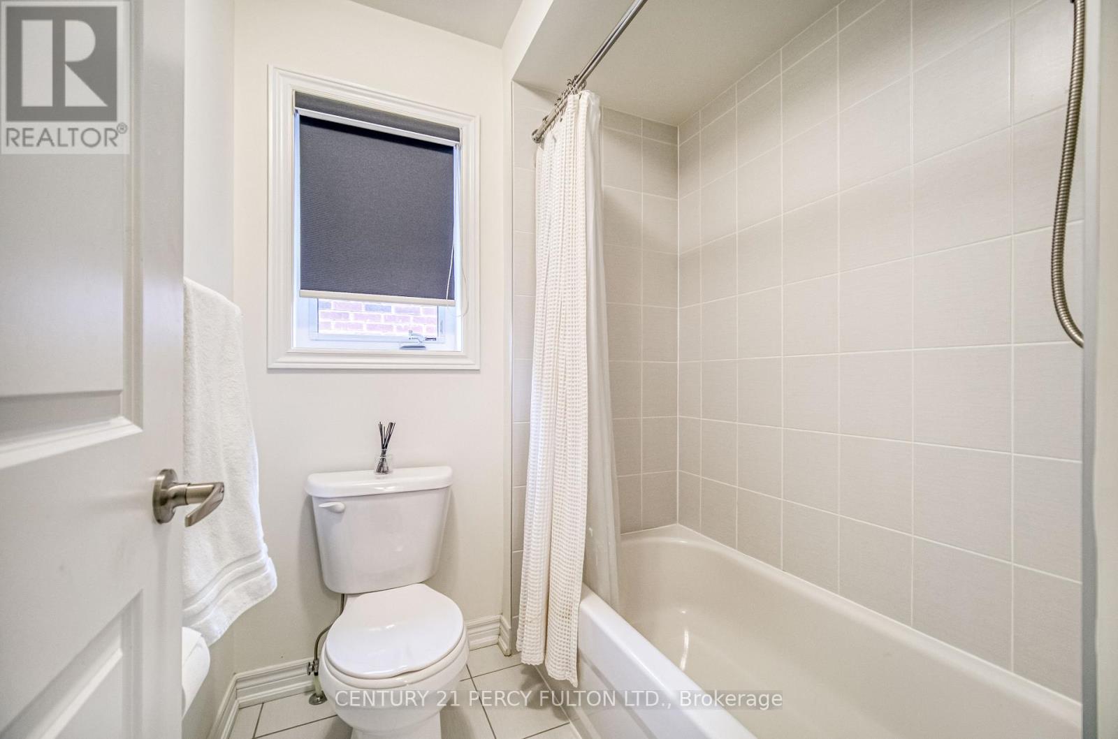 13 Toulouse Street, Whitby, Ontario  L1P 0J2 - Photo 32 - E12426419