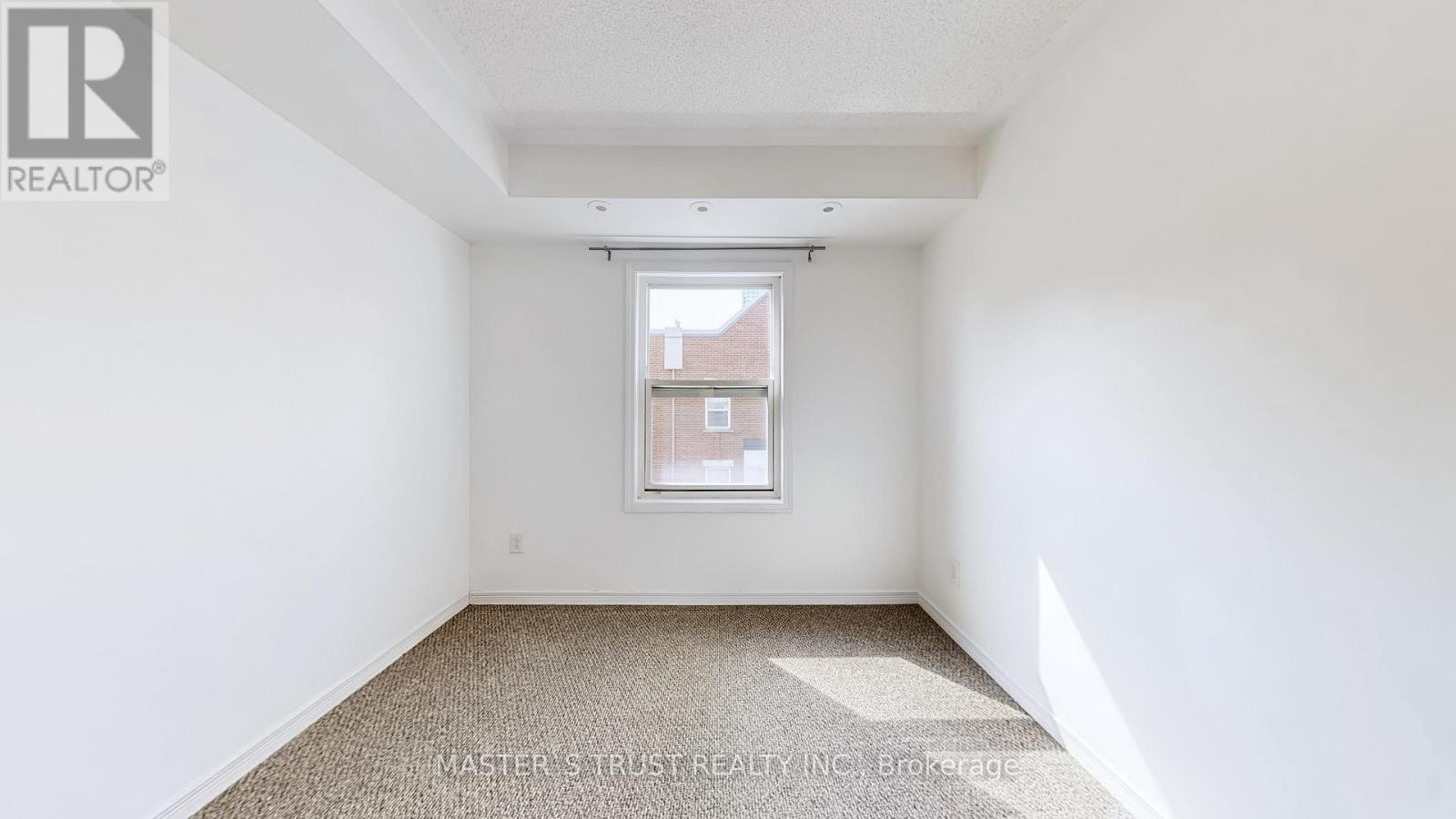 Unit4 - 74 Munro Street, Toronto, Ontario  M4M 2S9 - Photo 13 - E12426446