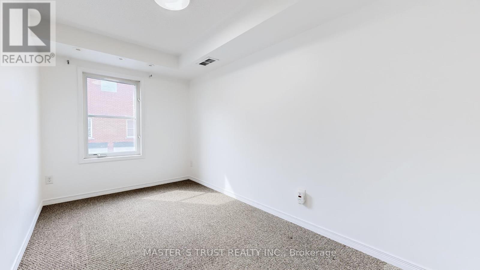 Unit4 - 74 Munro Street, Toronto, Ontario  M4M 2S9 - Photo 18 - E12426446