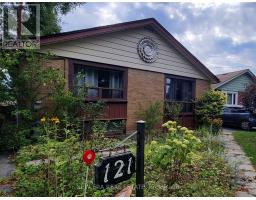 121 PANDORA CIRCLE, Toronto, Ontario