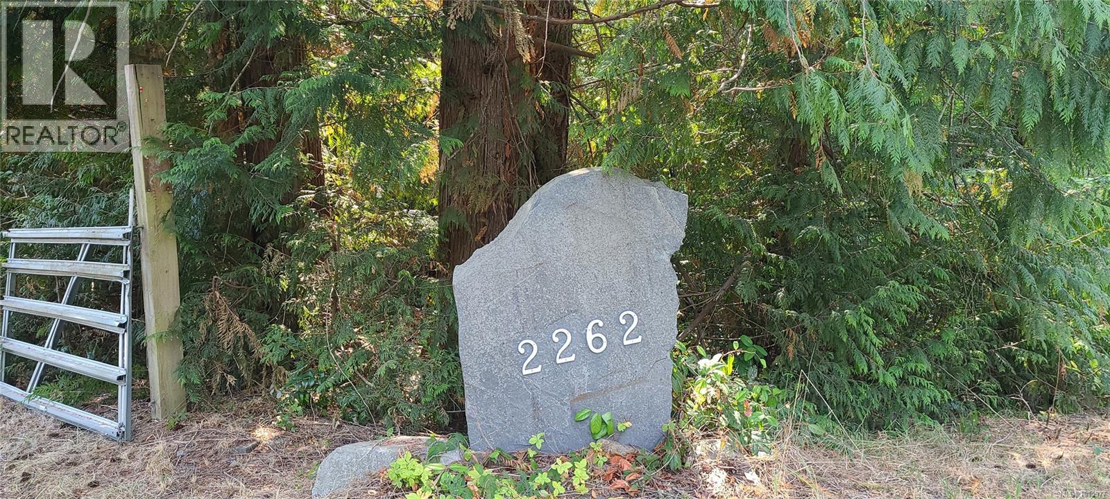 2262 Grafton Ave, Coombs, British Columbia