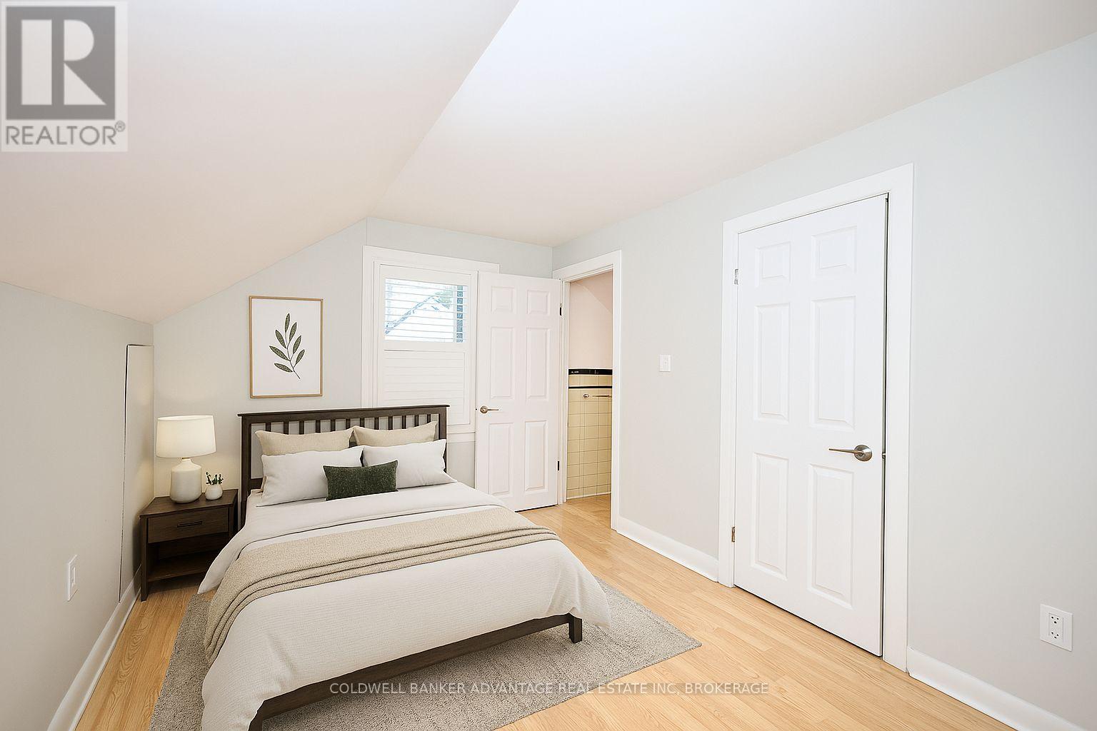 49 Carlton Avenue, Welland, Ontario  L3C 1P8 - Photo 22 - X12426536