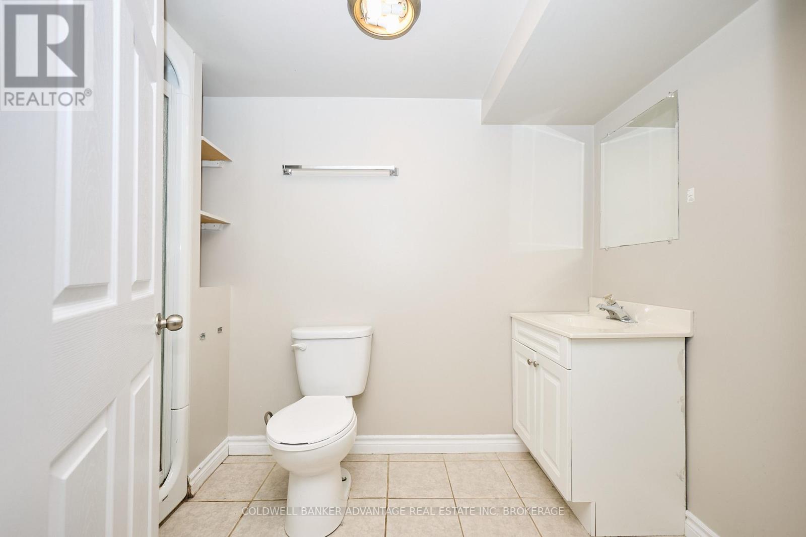 49 Carlton Avenue, Welland, Ontario  L3C 1P8 - Photo 36 - X12426536