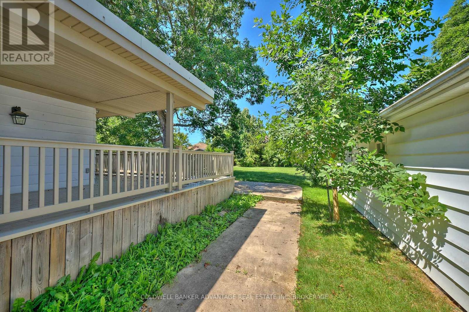 49 Carlton Avenue, Welland, Ontario  L3C 1P8 - Photo 44 - X12426536