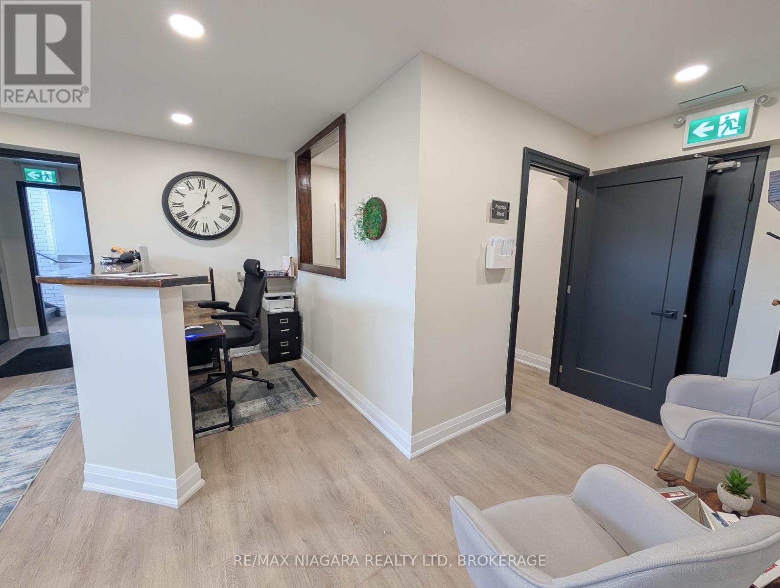 Lower Unit - 174 Eastchester Avenue, St. Catharines (E. Chester), Ontario  L2P 2Z7 - Photo 10 - X12426595