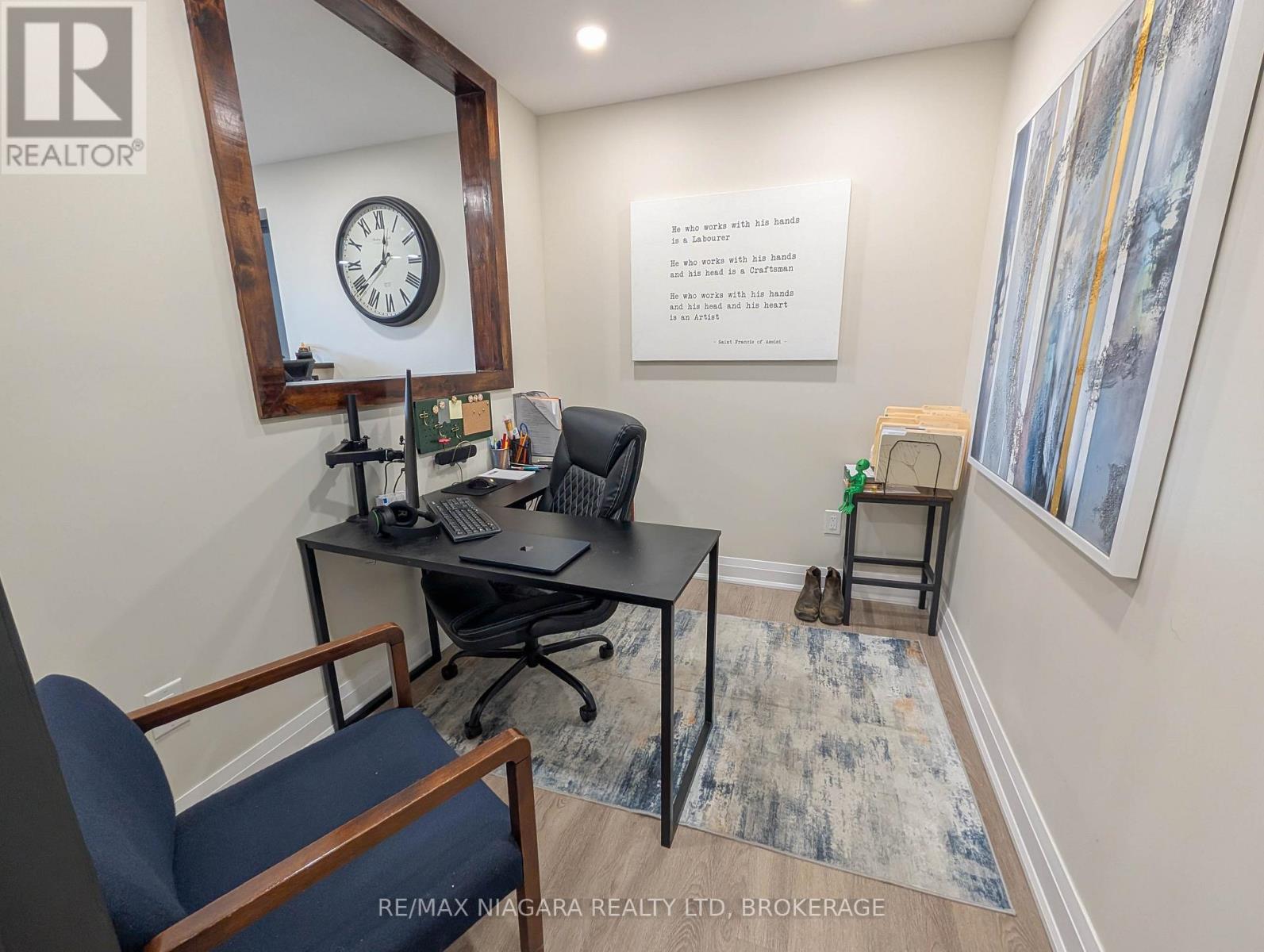 Lower Unit - 174 Eastchester Avenue, St. Catharines (E. Chester), Ontario  L2P 2Z7 - Photo 13 - X12426595