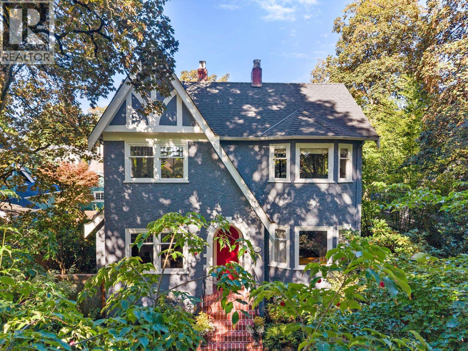 2527 W 37TH AVENUE, Vancouver, British Columbia