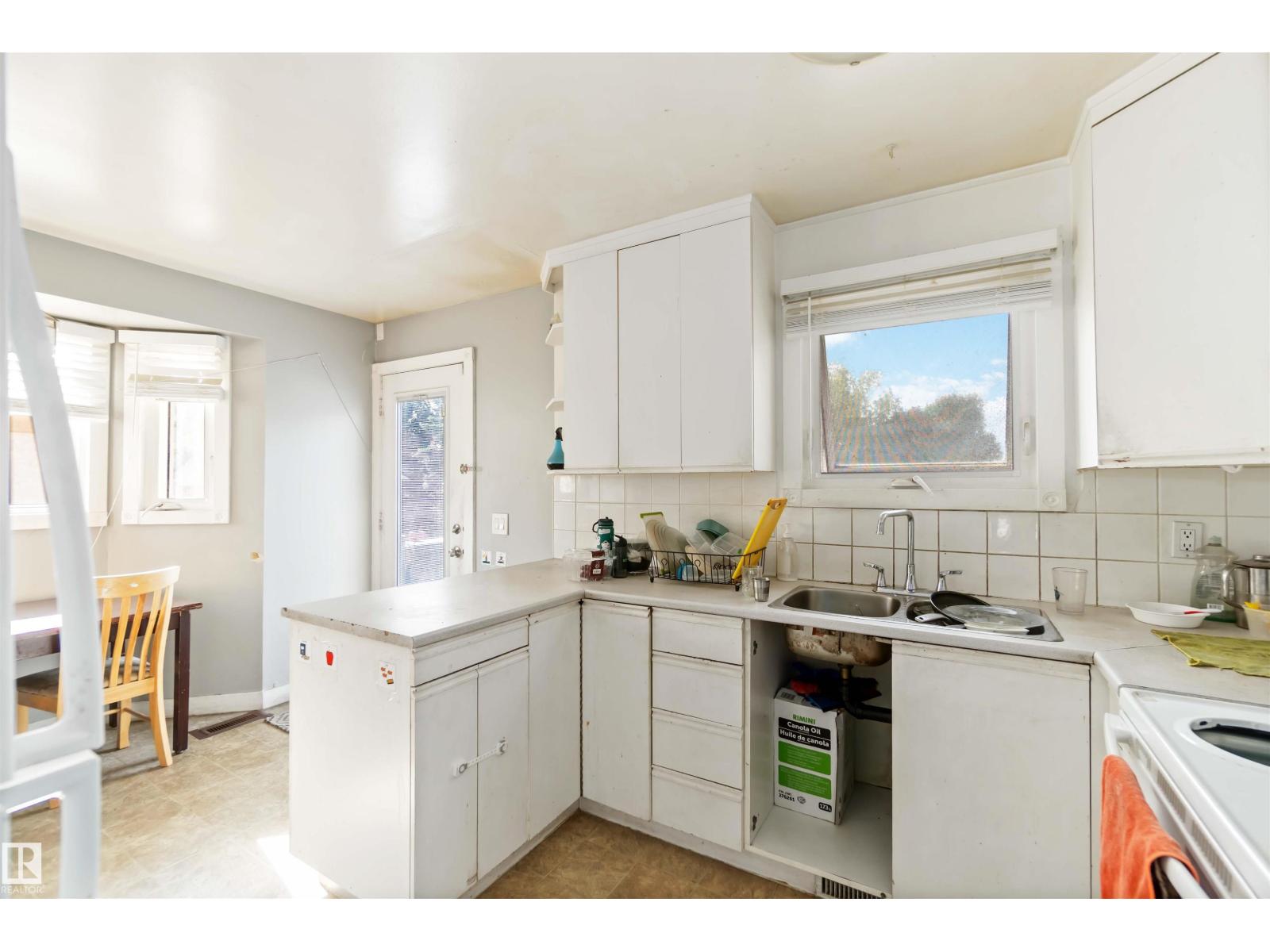 2508 49 St Nw, Edmonton, Alberta  T6L 3W9 - Photo 11 - E4459225