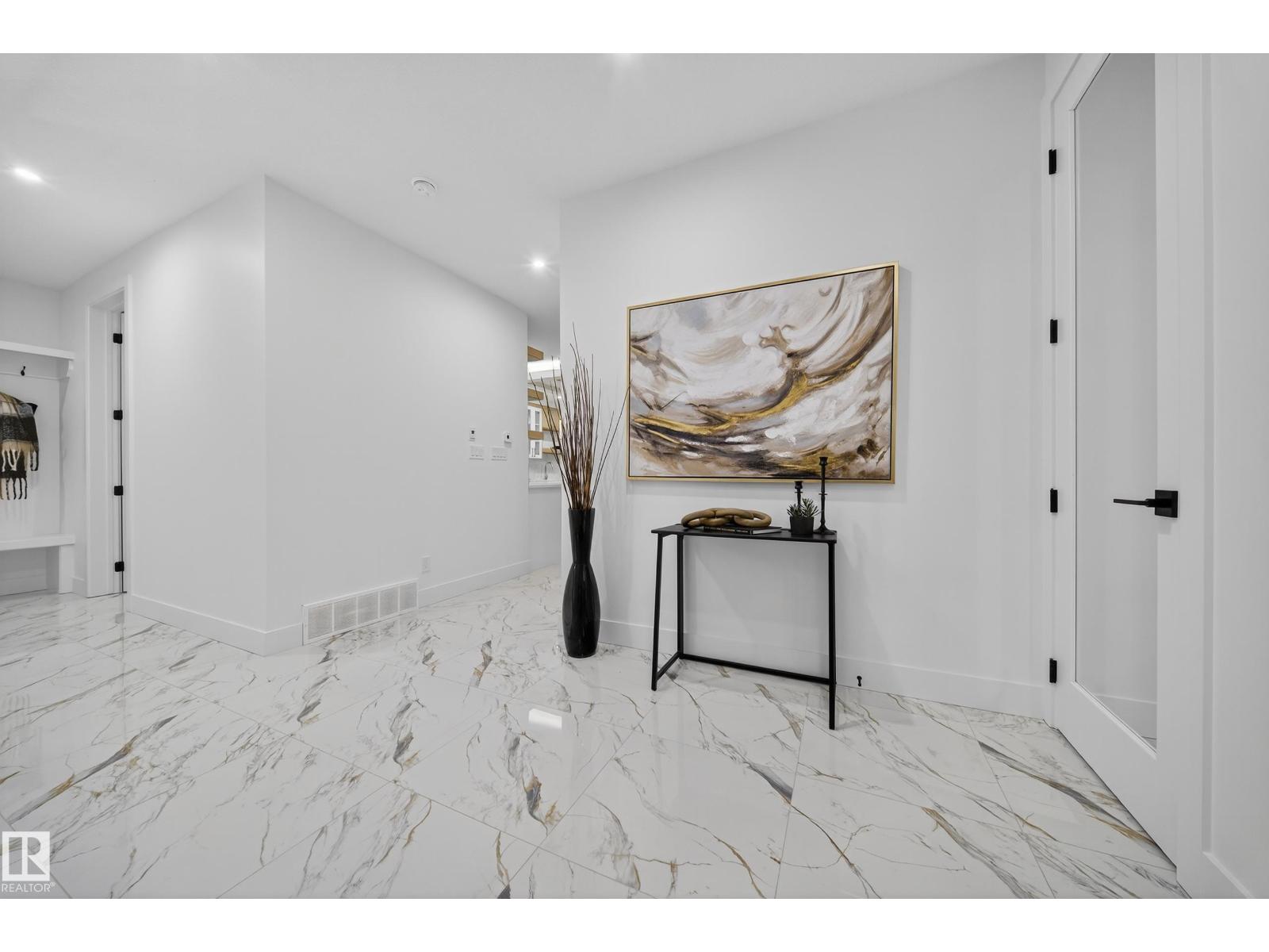 715 166 Av Ne, Edmonton, Alberta  T5Y 2Z6 - Photo 10 - E4459433