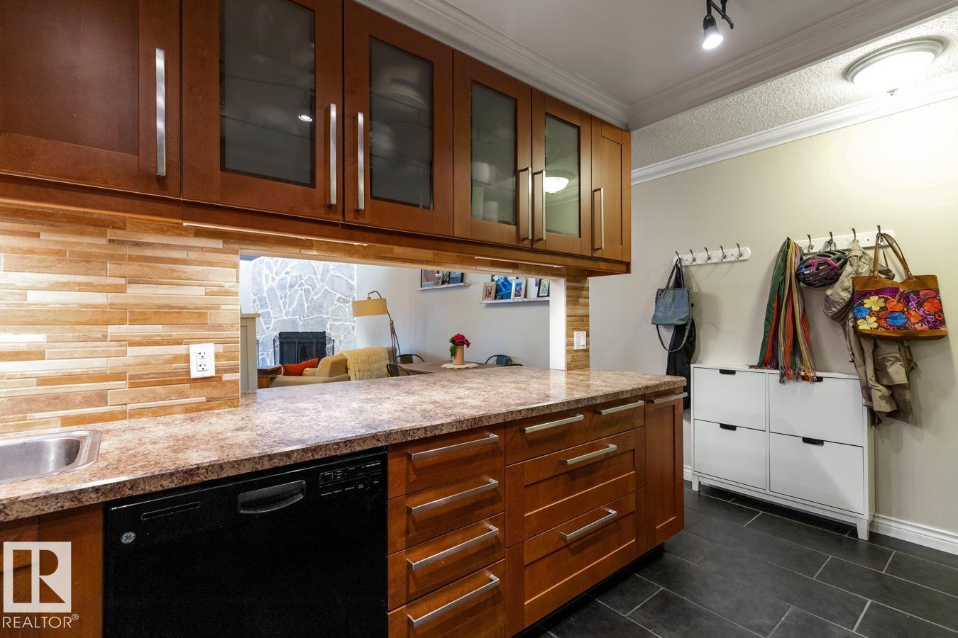 #410 10139 117 St Nw, Edmonton, Alberta  T5K 2L3 - Photo 5 - E4459435