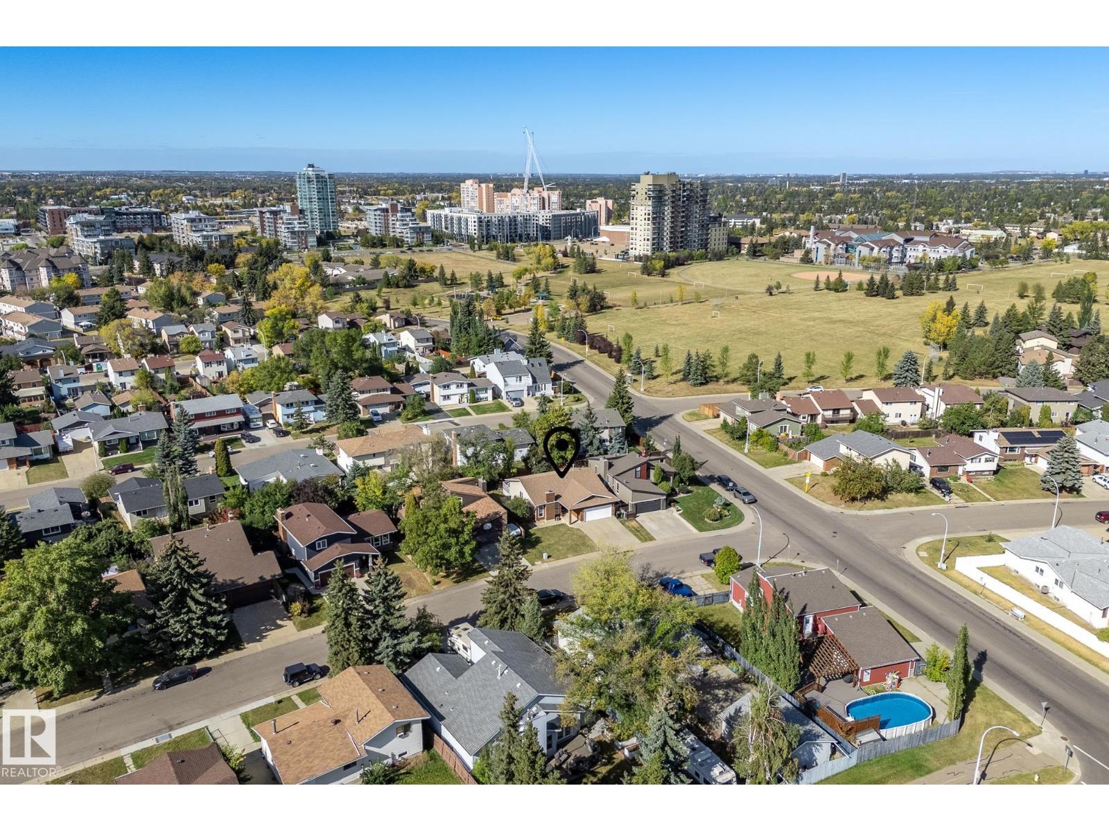 2432 106 St Nw, Edmonton, Alberta  T6J 4K5 - Photo 40 - E4459438
