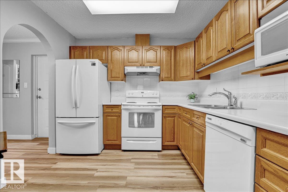 #208 17151 94a Av Nw, Edmonton, Alberta  T5T 5Z9 - Photo 5 - E4459440