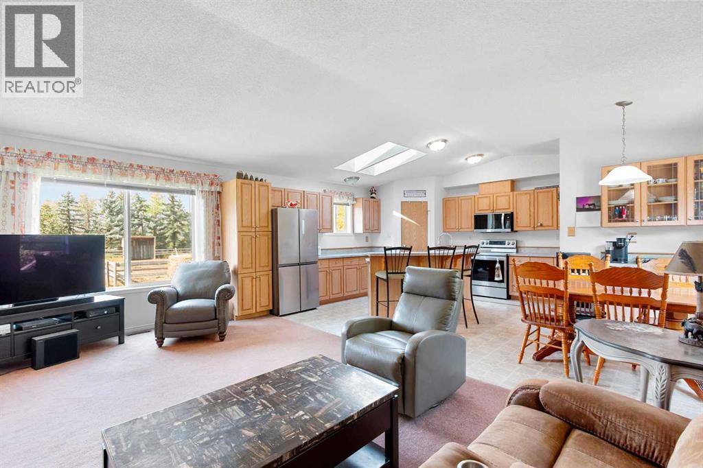 30032 Range Road 270, Rural Mountain View County, Alberta  T0M 0M0 - Photo 15 - A2253830