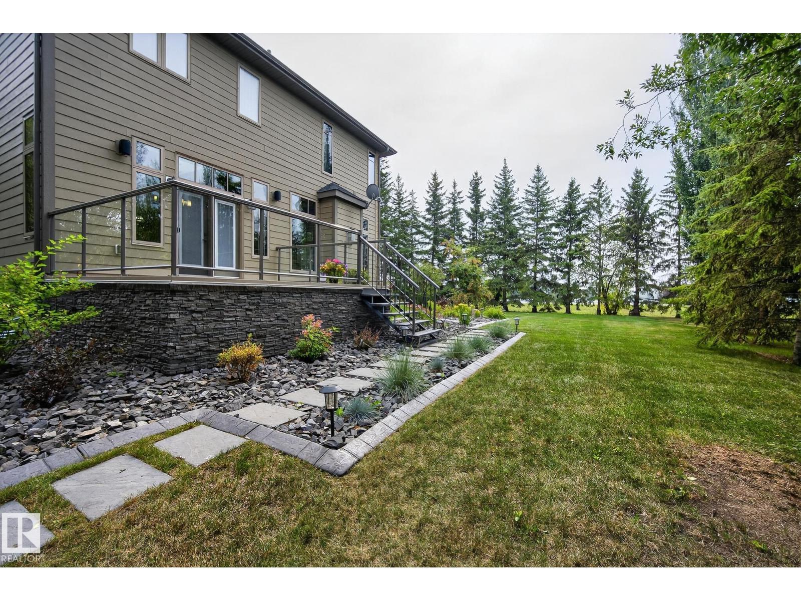 26028 Meadowview Dr, Rural Sturgeon County, Alberta  T8T 0K8 - Photo 57 - E4459437