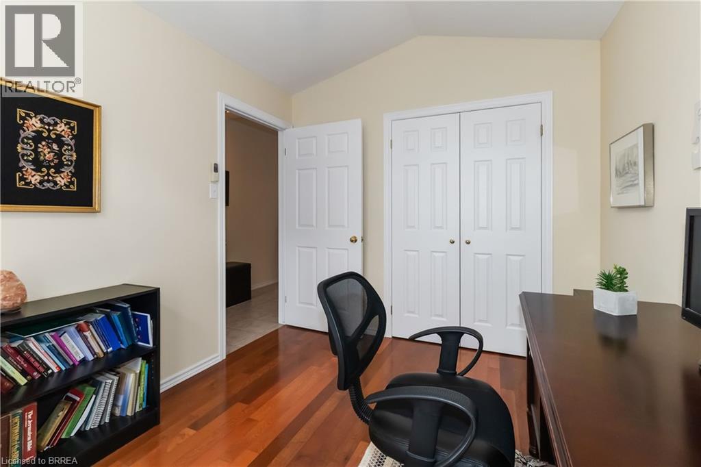 54 Glenwood Drive Unit# 15, Brantford, Ontario  N3S 3G6 - Photo 18 - 40773585