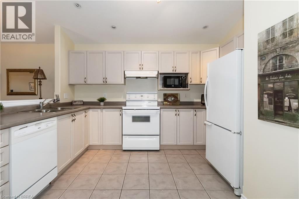 54 Glenwood Drive Unit# 15, Brantford, Ontario  N3S 3G6 - Photo 19 - 40773585