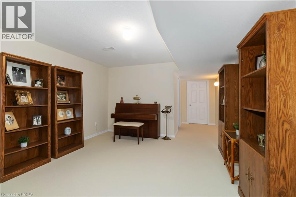 54 Glenwood Drive Unit# 15, Brantford, Ontario  N3S 3G6 - Photo 32 - 40773585
