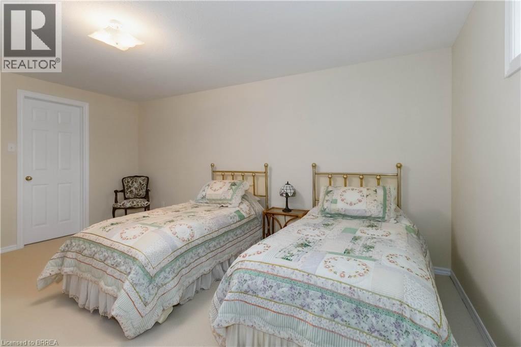 54 Glenwood Drive Unit# 15, Brantford, Ontario  N3S 3G6 - Photo 38 - 40773585
