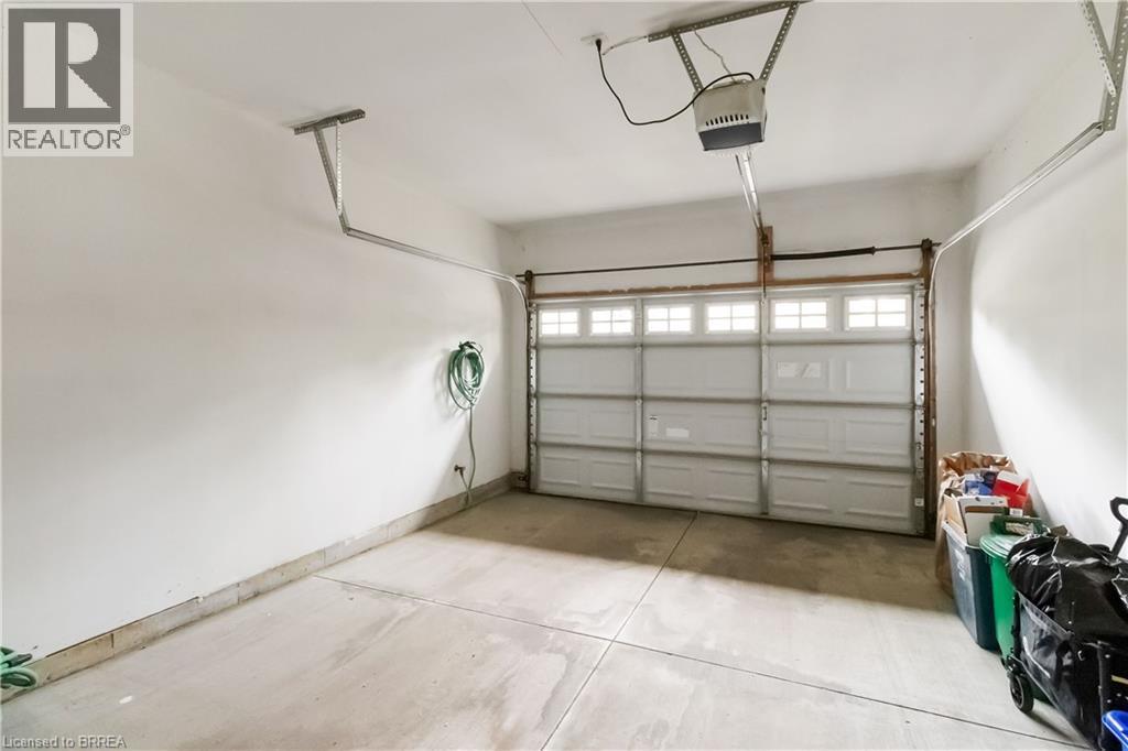 54 Glenwood Drive Unit# 15, Brantford, Ontario  N3S 3G6 - Photo 41 - 40773585