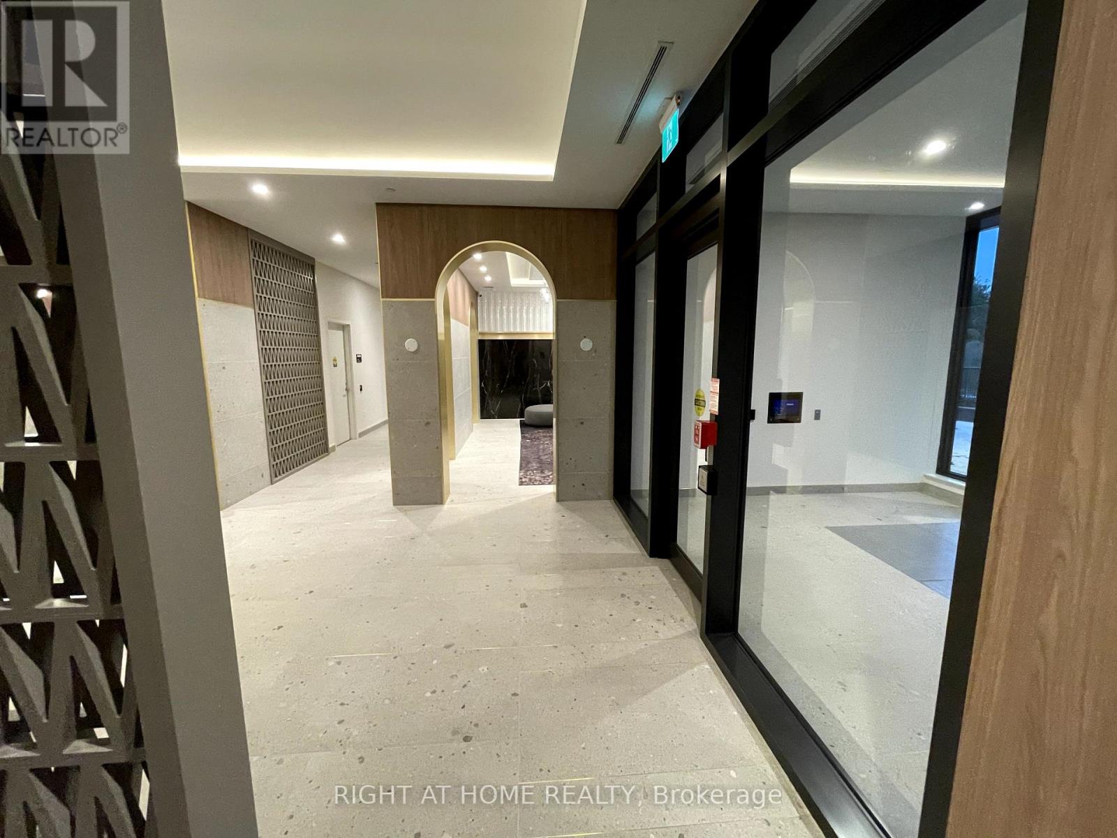 323 - 1 Kyle Lowry Road, Toronto, Ontario  M3C 1H7 - Photo 31 - C12426170
