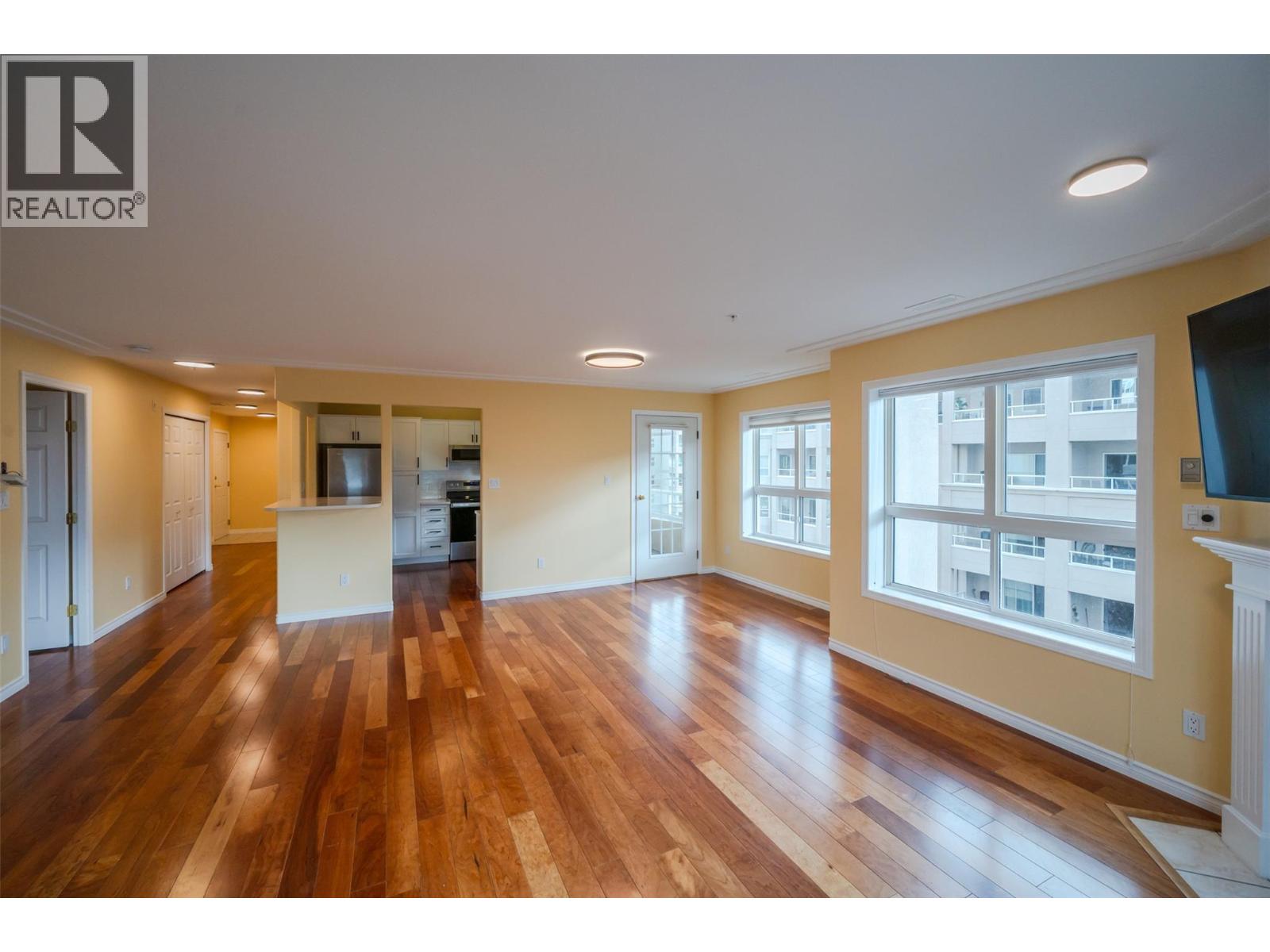 2275 Atkinson Street Unit# 602, Penticton, British Columbia V2A 8R7 - Photo 7 - 10364072