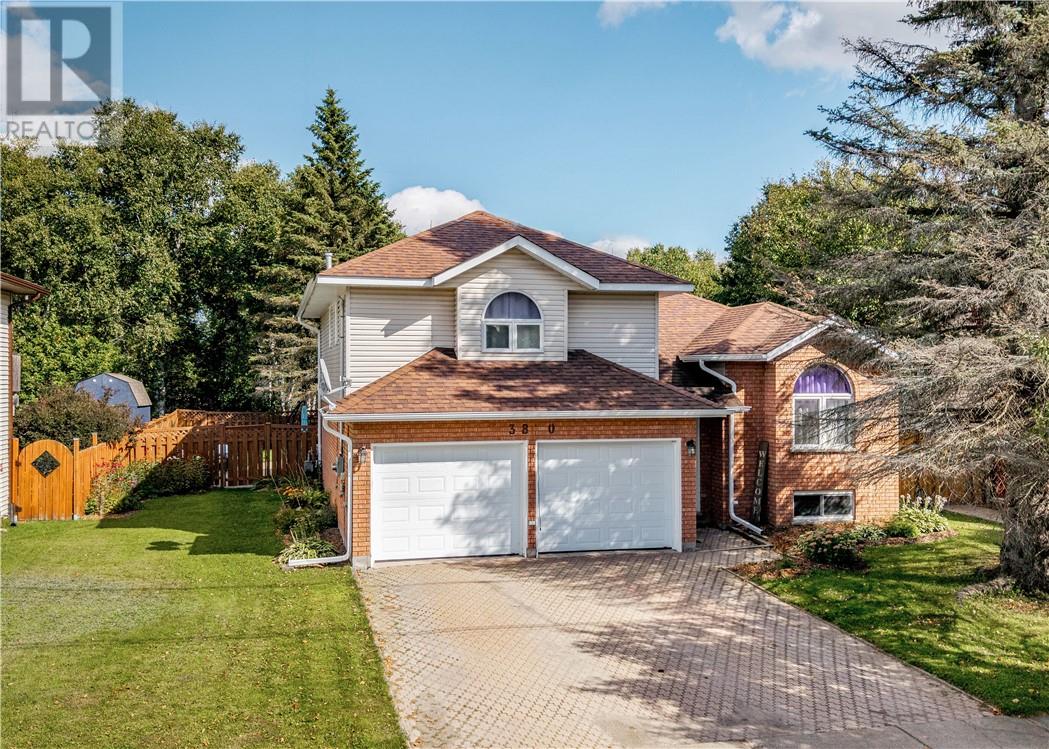 3870 Macmillan Drive, Val Caron, Ontario  P3N 1H9 - Photo 3 - 2124855