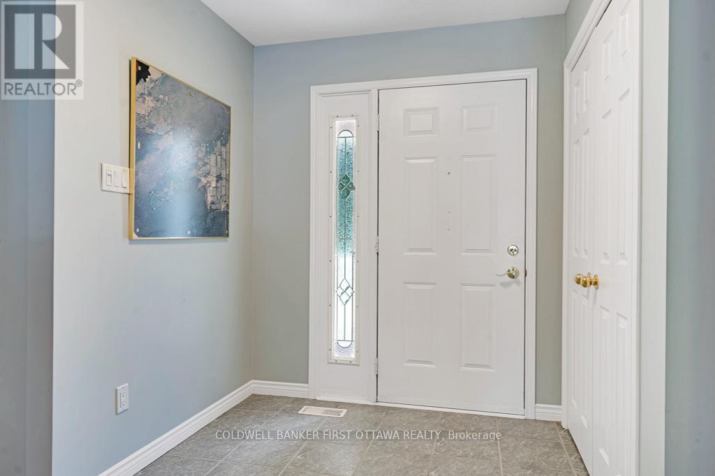 640 Mcconnell Road, Montague, Ontario  K0G 1N0 - Photo 5 - X12396576