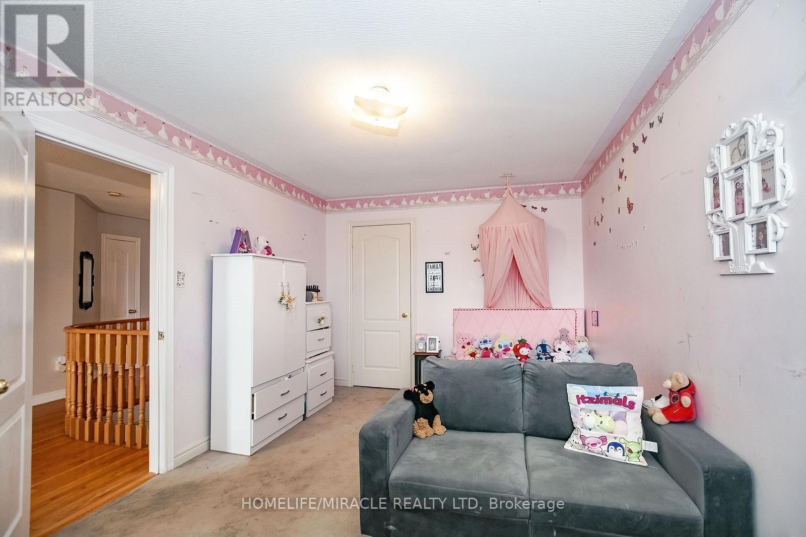 54 Olde Town Road W, Brampton, Ontario  L6X 4T8 - Photo 33 - W12423551