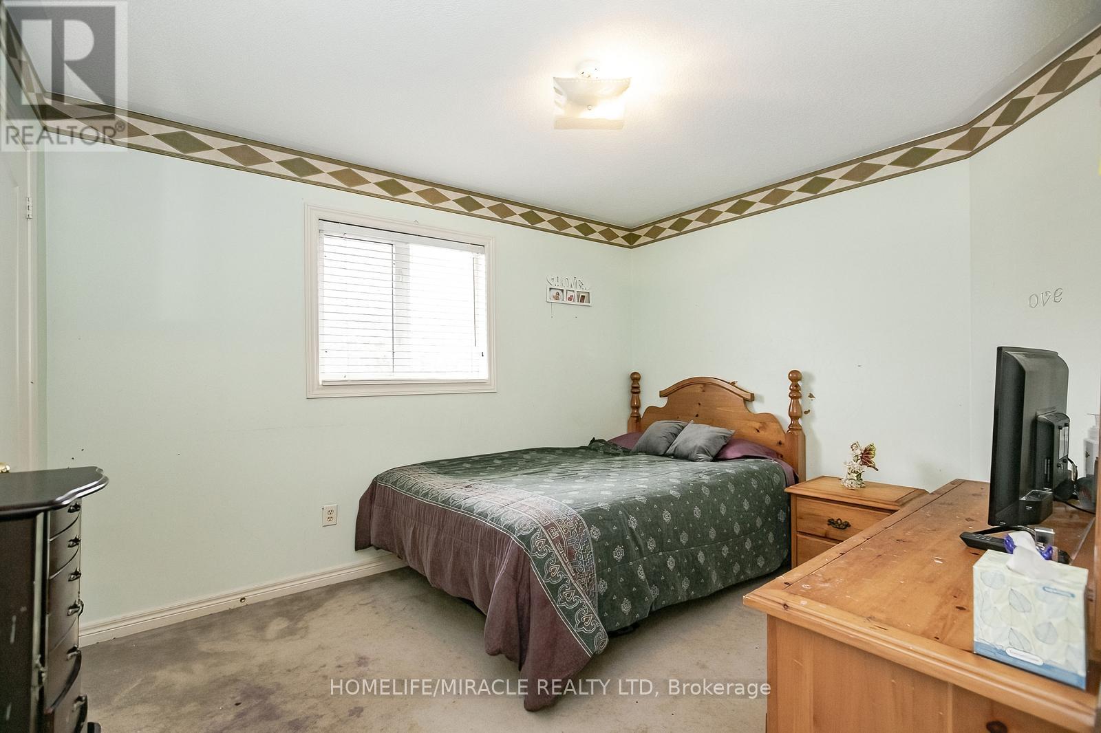 54 Olde Town Road W, Brampton, Ontario  L6X 4T8 - Photo 31 - W12423551