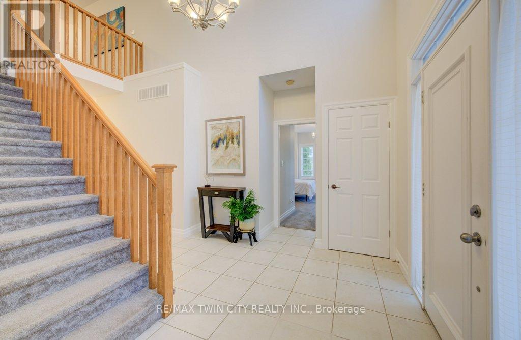 11 - 276 Sims Estate Drive, Kitchener, Ontario  N2A 0B1 - Photo 17 - X12426416