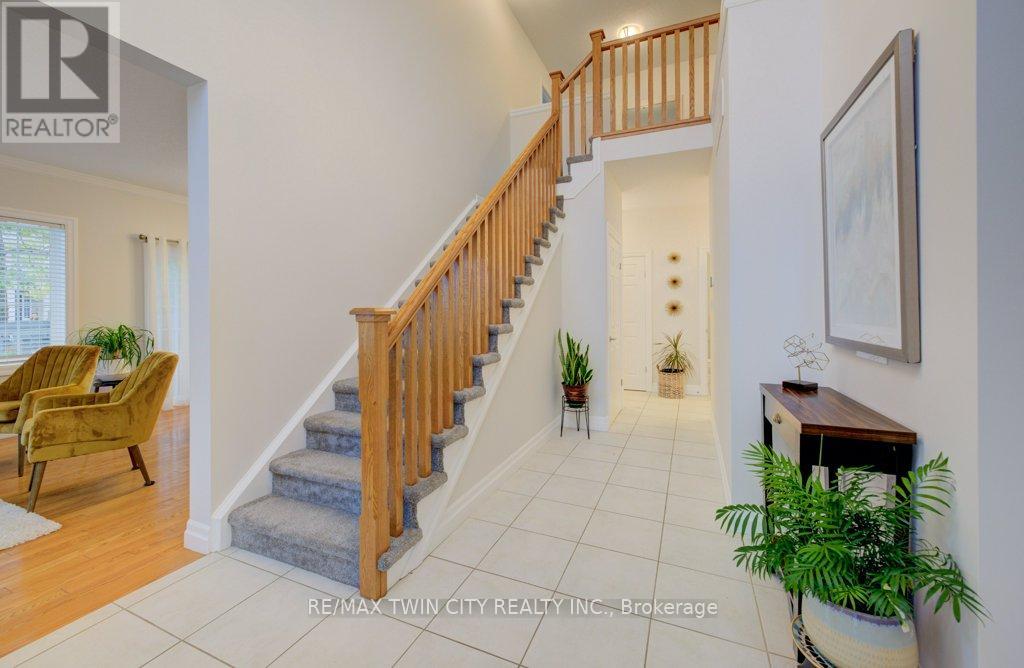 11 - 276 Sims Estate Drive, Kitchener, Ontario  N2A 0B1 - Photo 18 - X12426416