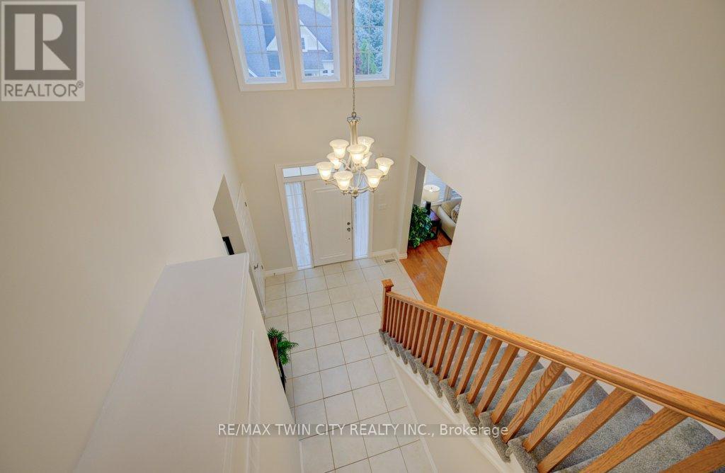 11 - 276 Sims Estate Drive, Kitchener, Ontario  N2A 0B1 - Photo 27 - X12426416