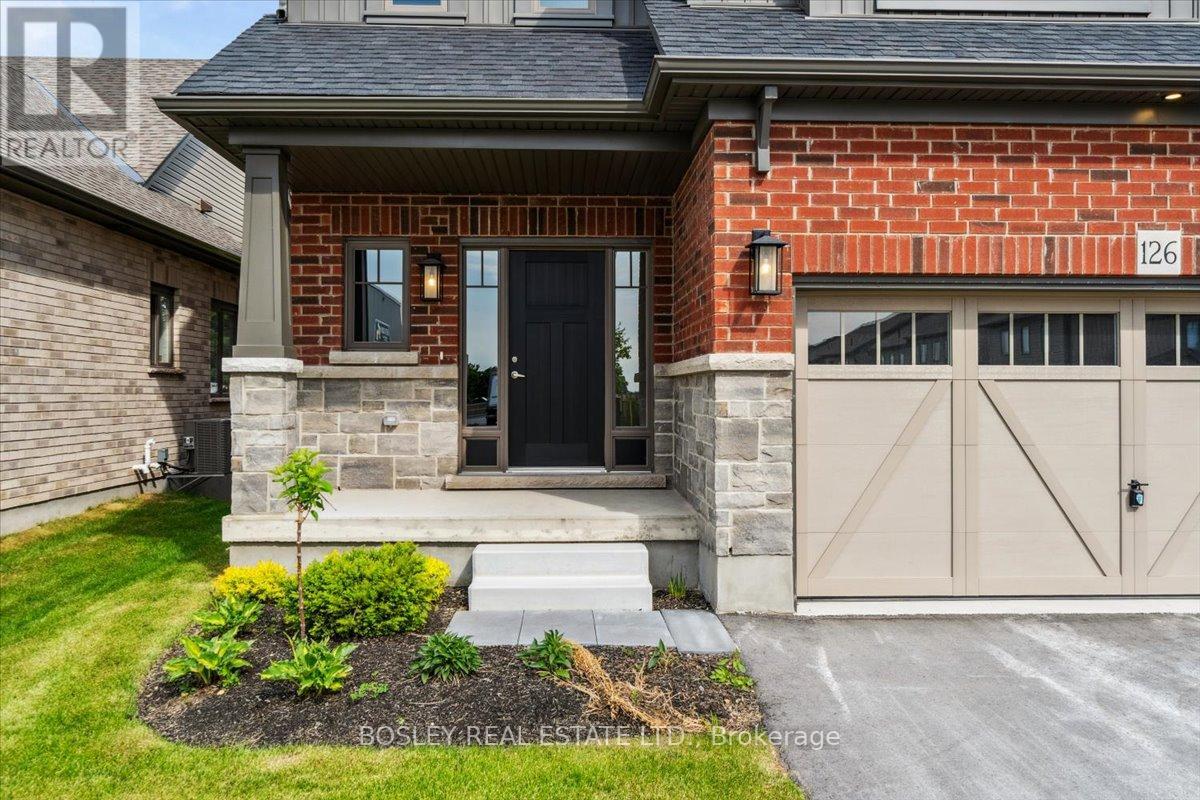 126 Devonleigh Gate N, Grey Highlands, Ontario  N0C 1H0 - Photo 2 - X12426427