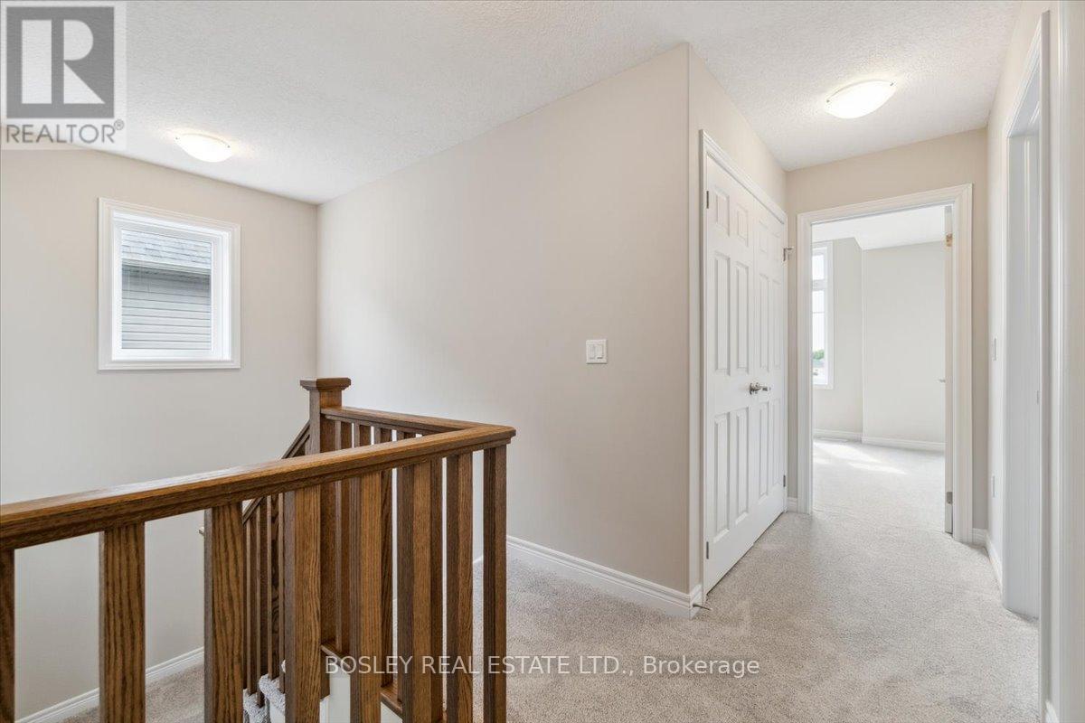126 Devonleigh Gate N, Grey Highlands, Ontario  N0C 1H0 - Photo 23 - X12426427