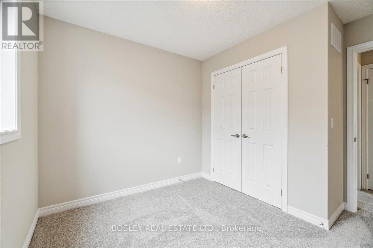 126 Devonleigh Gate N, Grey Highlands, Ontario  N0C 1H0 - Photo 34 - X12426427