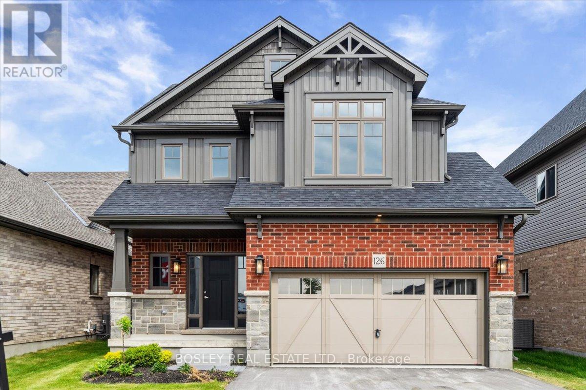 126 Devonleigh Gate N, Grey Highlands, Ontario  N0C 1H0 - Photo 40 - X12426427
