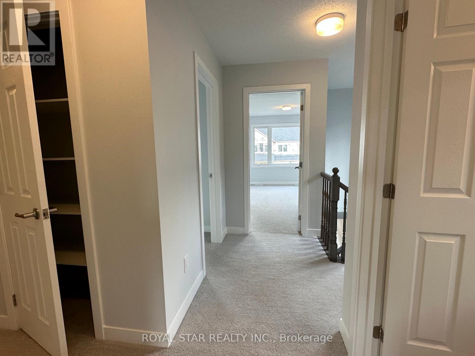 238 Billrian Crescent, Ottawa, Ontario  K2S 3A5 - Photo 14 - X12426461