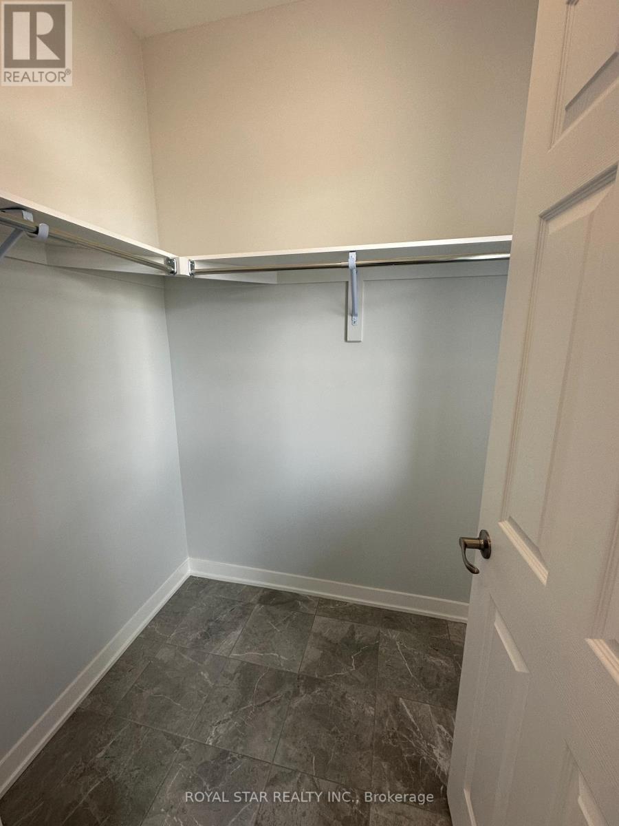 238 Billrian Crescent, Ottawa, Ontario  K2S 3A5 - Photo 16 - X12426461