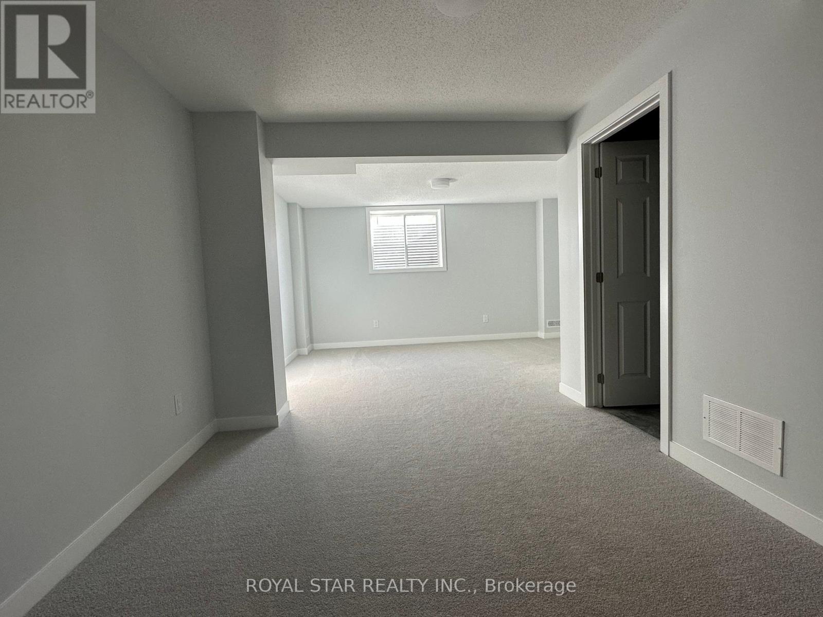 238 Billrian Crescent, Ottawa, Ontario  K2S 3A5 - Photo 35 - X12426461