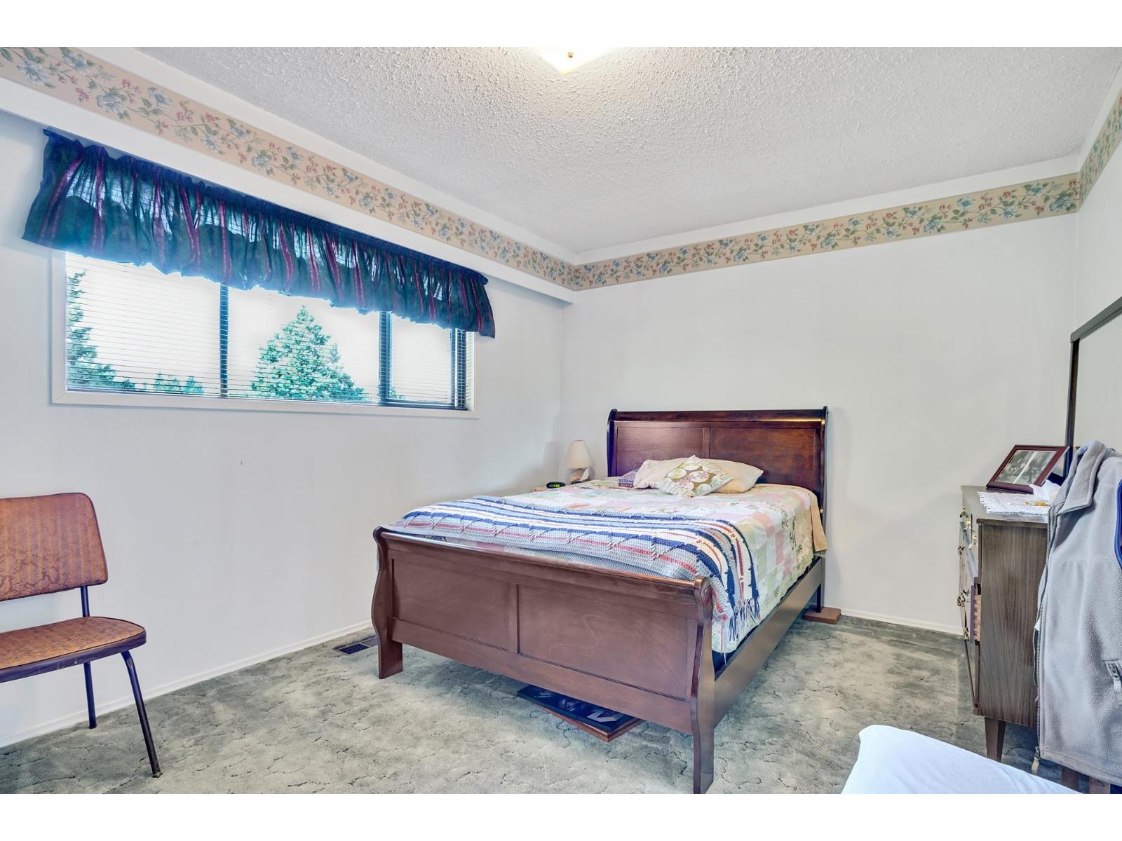 2495 Sugarpine Street, Abbotsford, British Columbia  V2T 3M7 - Photo 14 - R3051659