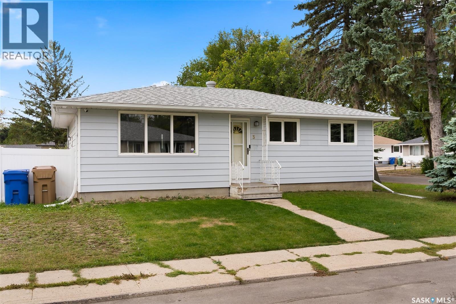 3 McCusker AVENUE, Regina, Saskatchewan