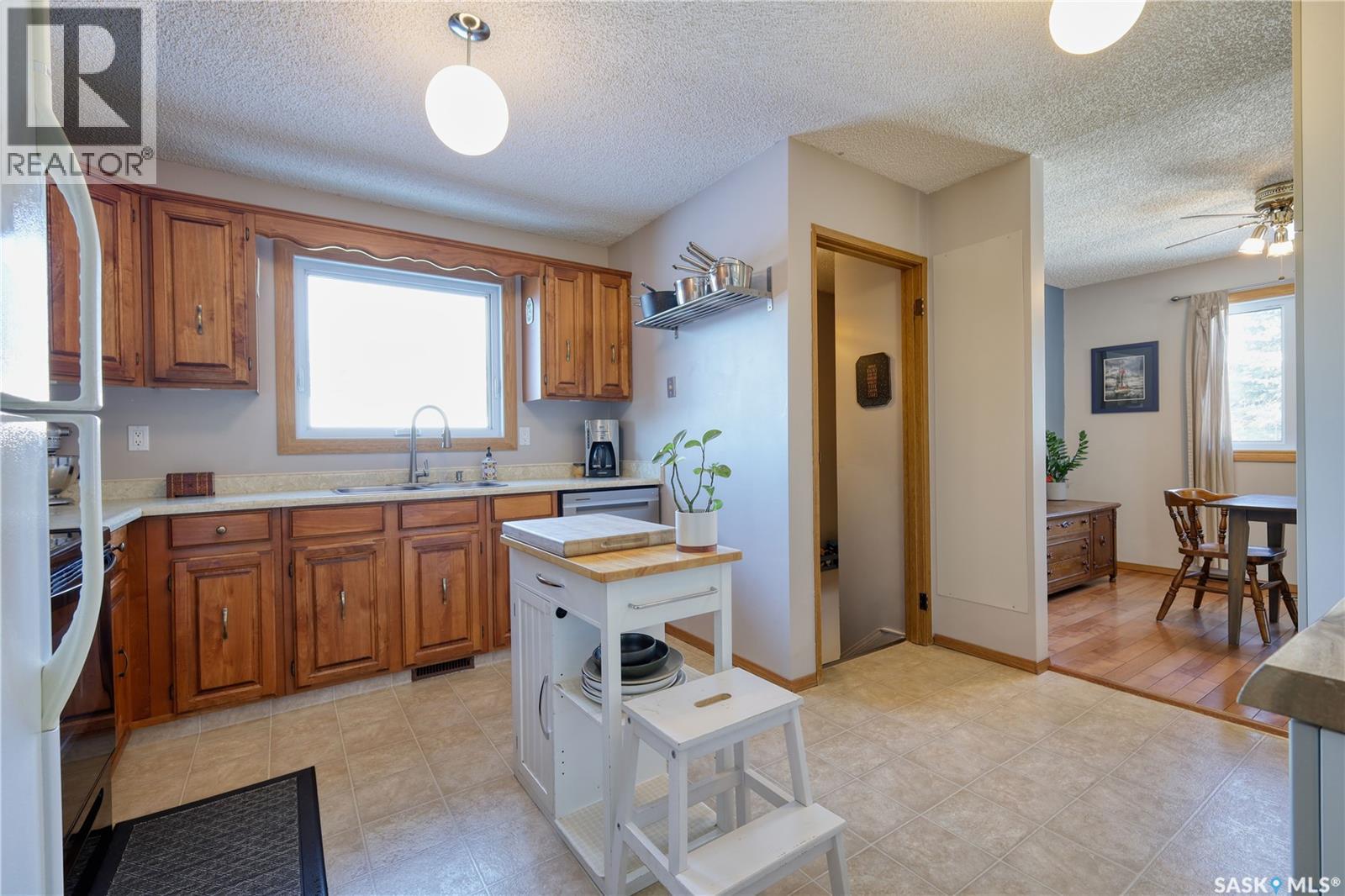 101 3rd Street W, Langham, Saskatchewan  S0K 2K0 - Photo 14 - SK019251