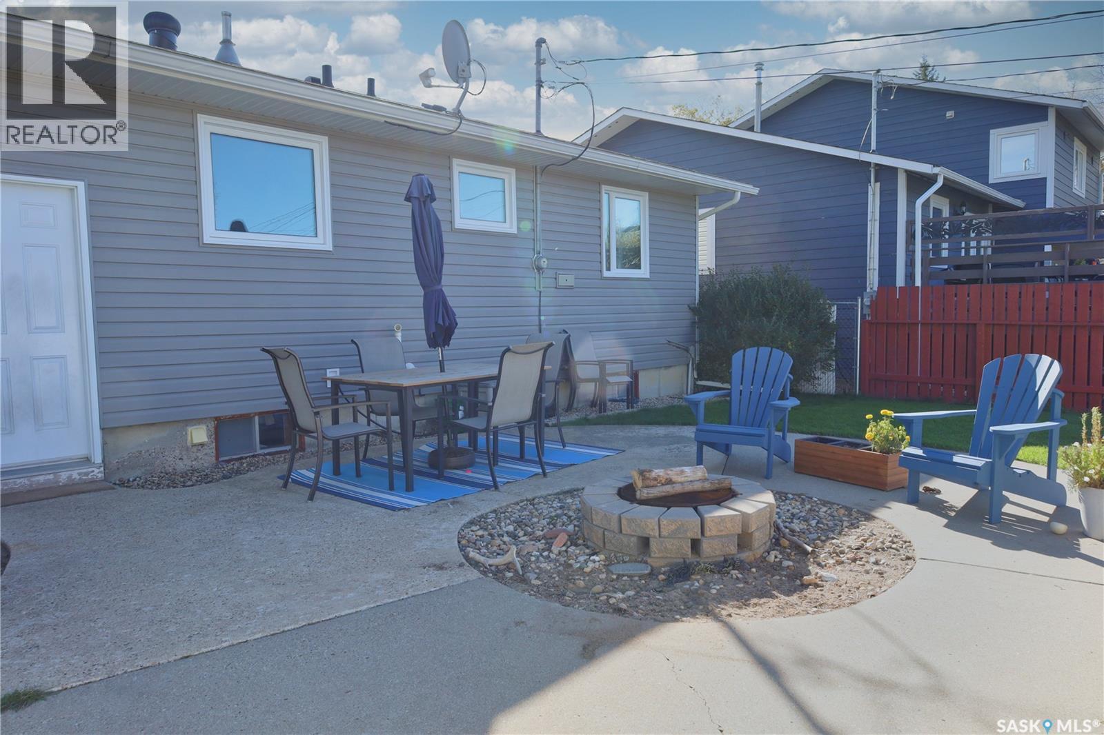 101 3rd Street W, Langham, Saskatchewan  S0K 2K0 - Photo 41 - SK019251