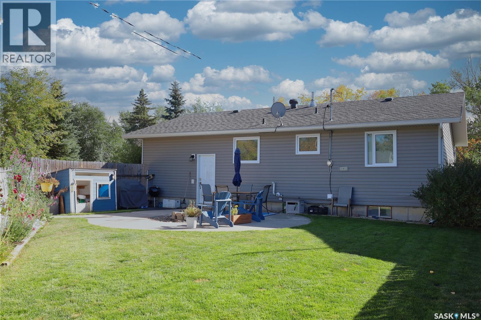 101 3rd Street W, Langham, Saskatchewan  S0K 2K0 - Photo 43 - SK019251