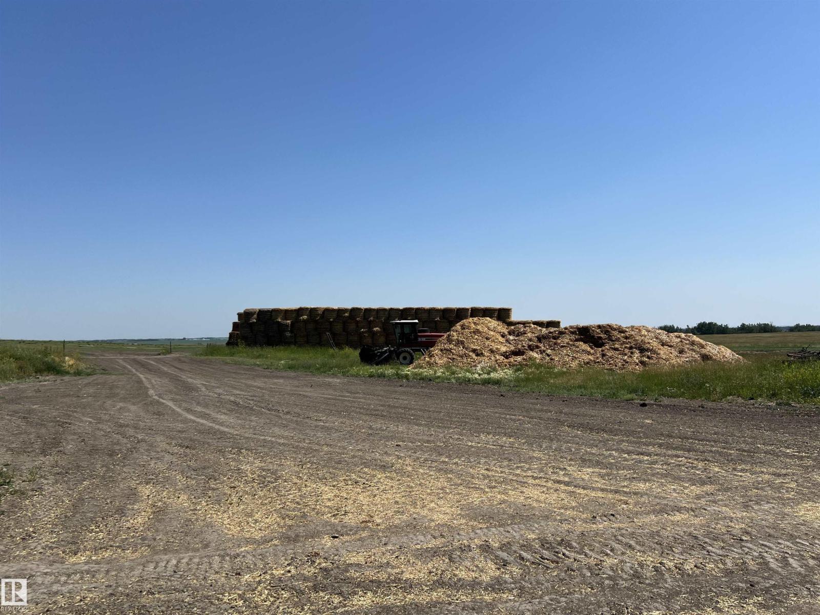 55107 Rge Rd 271, Rural Sturgeon County, Alberta  T8R 1W4 - Photo 24 - E4459447