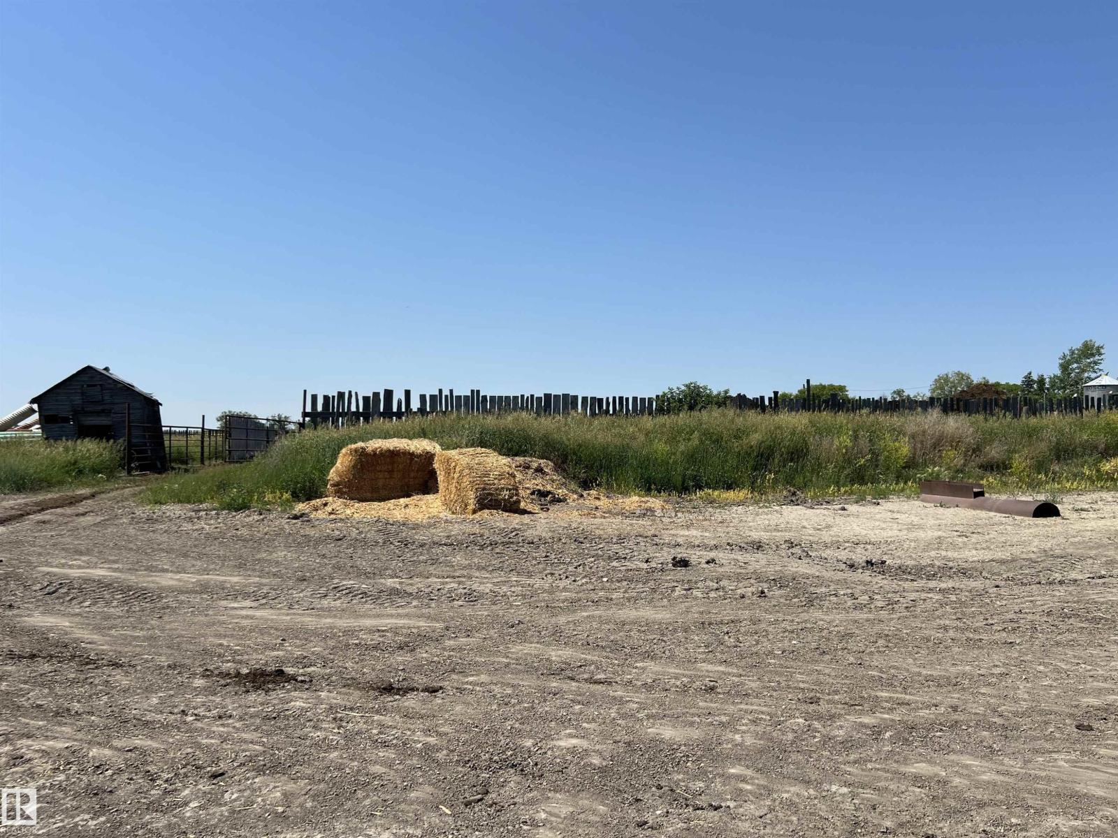 55107 Rge Rd 271, Rural Sturgeon County, Alberta  T8R 1W4 - Photo 25 - E4459447