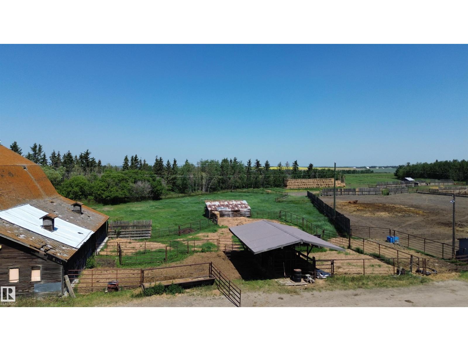 55107 Rge Rd 271, Rural Sturgeon County, Alberta  T8R 1W4 - Photo 8 - E4459447
