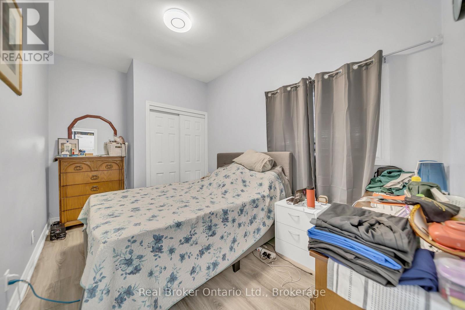 5464 Lewis Avenue, Niagara Falls, Ontario  L2G 3R7 - Photo 17 - X12424757