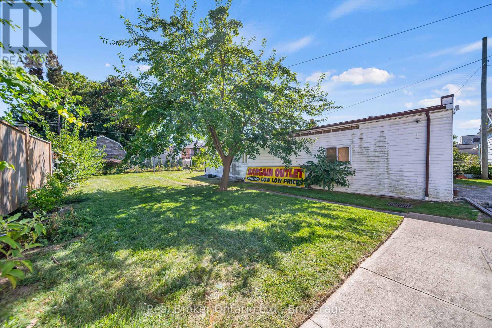 5464 Lewis Avenue, Niagara Falls, Ontario  L2G 3R7 - Photo 22 - X12424757